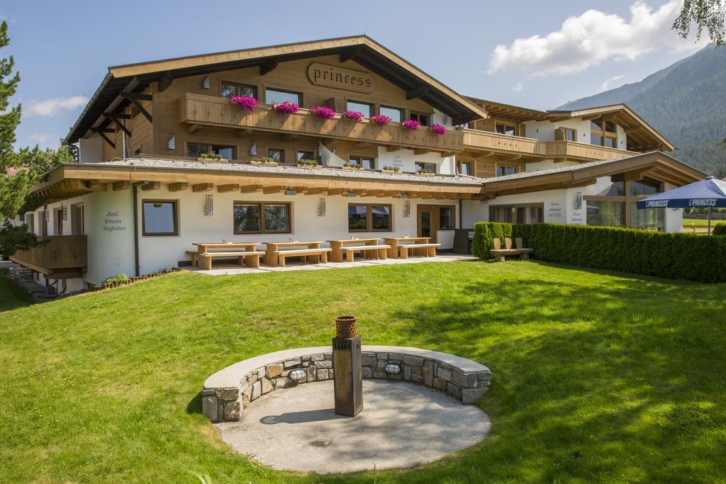 Princess Bergfrieden Aparthotel Seefeld in Tirol Ngoại thất bức ảnh